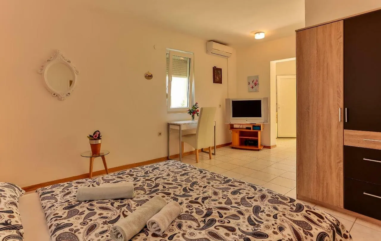 Apartments Dora Victoria Dream Medulin
