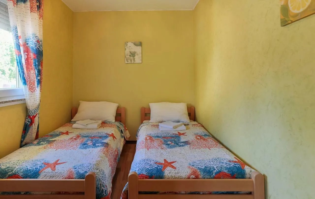 Apartments Dora Victoria Dream Medulin